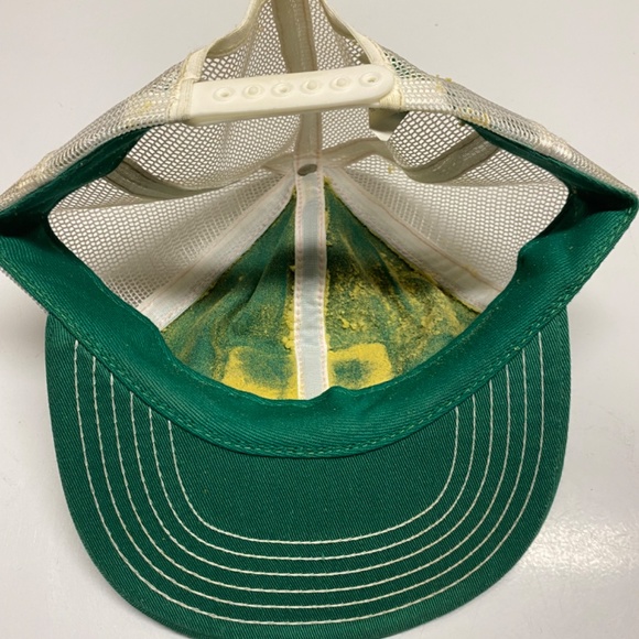 Vintage trucker hats - Picture 5 of 6